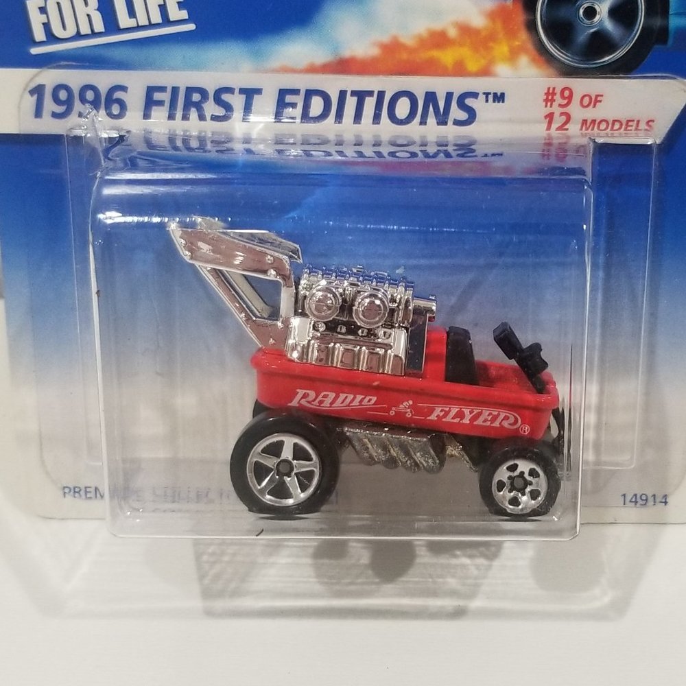 Mattel - Hot Wheels - 1996 First Editions - Radio Flyer Wagon - Red